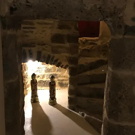 Au Fil Des Saisons - Logement Troglodyte